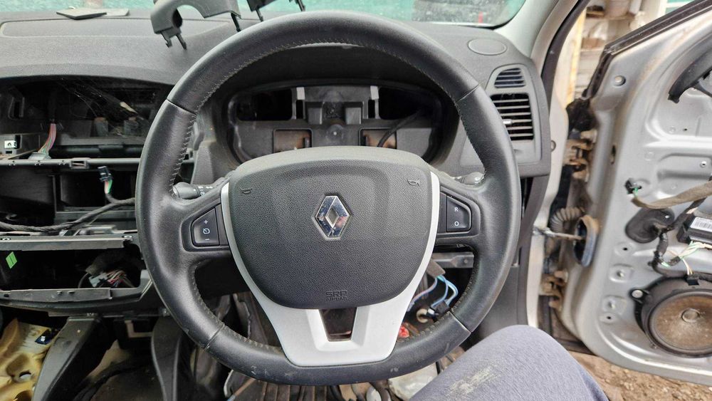 Volan cu Airbag Renault Laguna 3 1.5dci