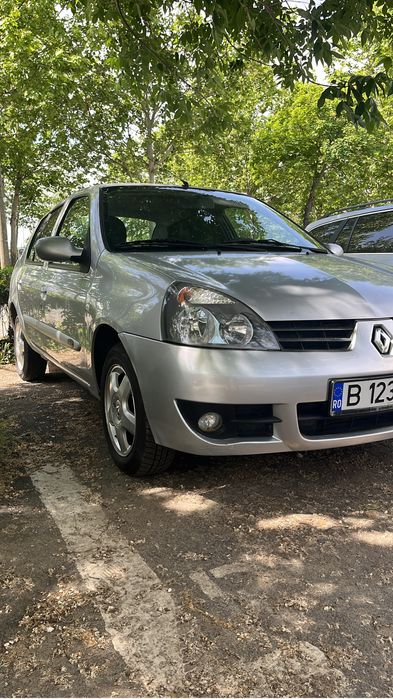 Renault clio Symbol