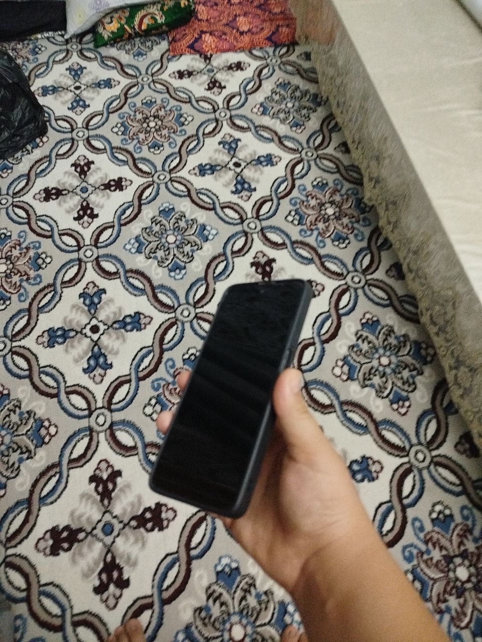 Redmi 10 xolati zor obmenga iphone