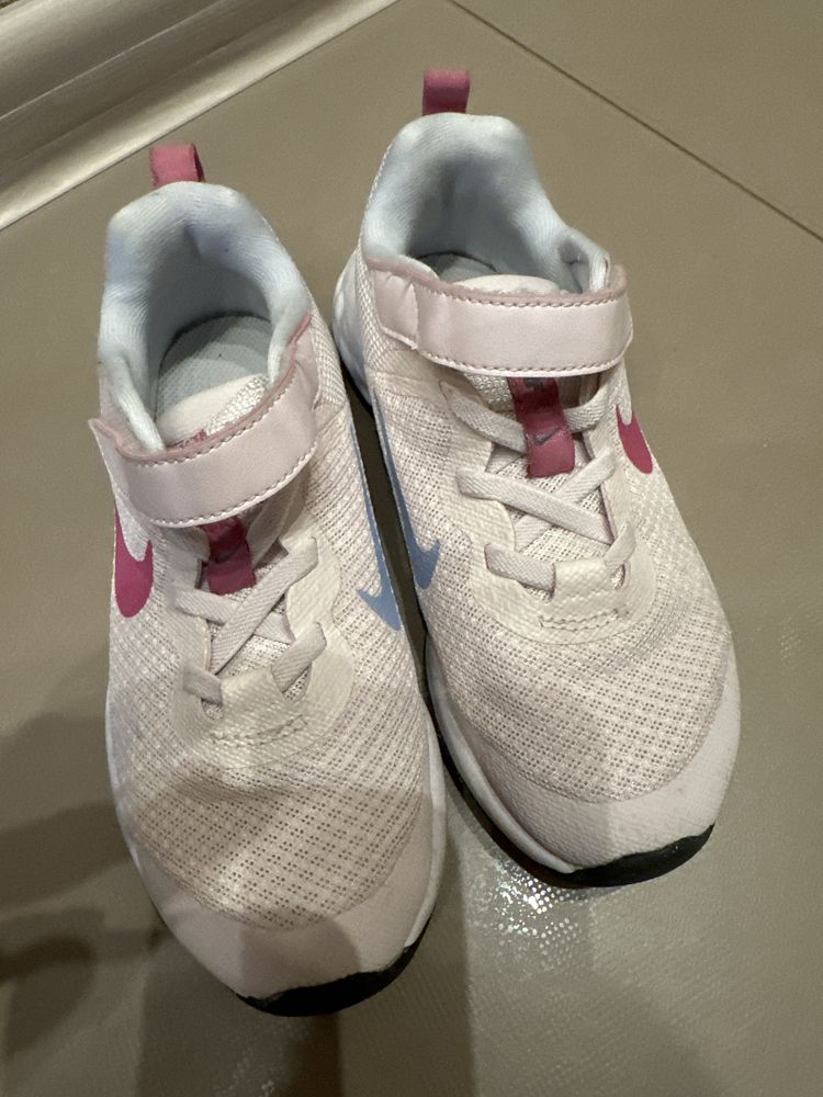 Маратонки  Nike   Air