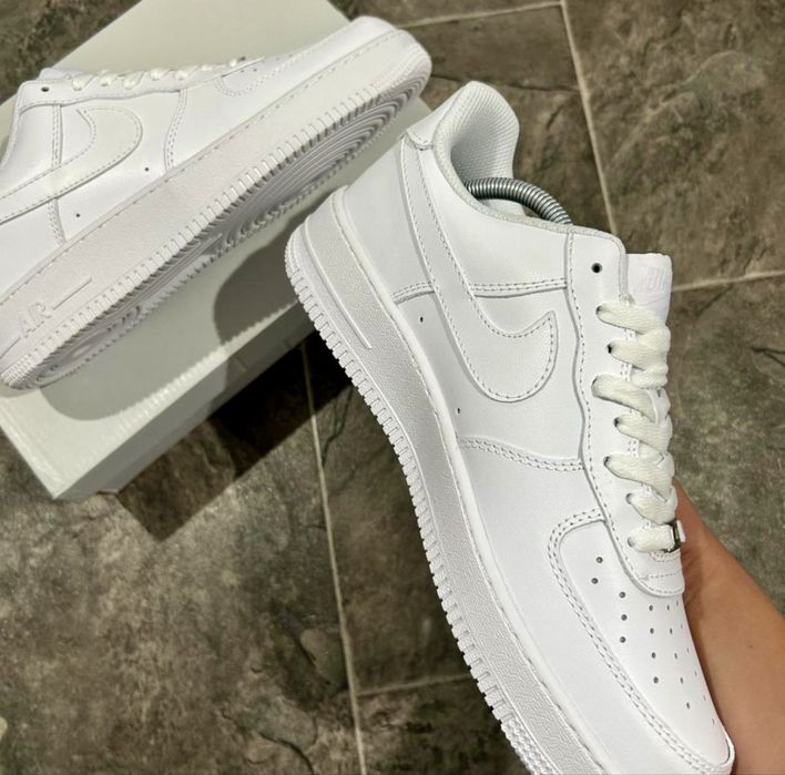 Nike Air Force 1 White