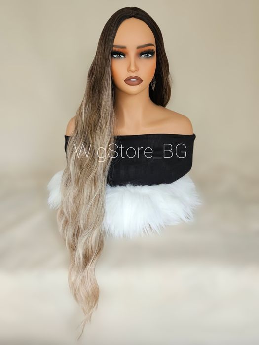 Пепеляво руса омбре къдрава перука без бретон