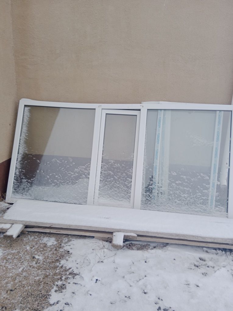 Продам балконные окно