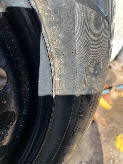 Зимни гуми с джанти Kumho I’Zen KW31 225/65 R17 106R 5x114.3 – 2 броя