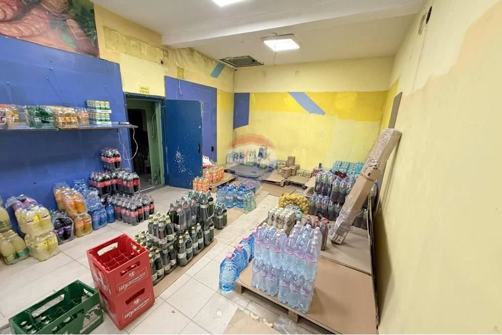 Разработен бизнес с магазини и склад в с. Стожер Д.К 4173