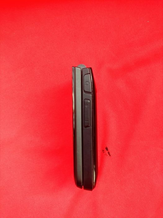 Nokia 2720s  ( decodat, impecabil 10/10)