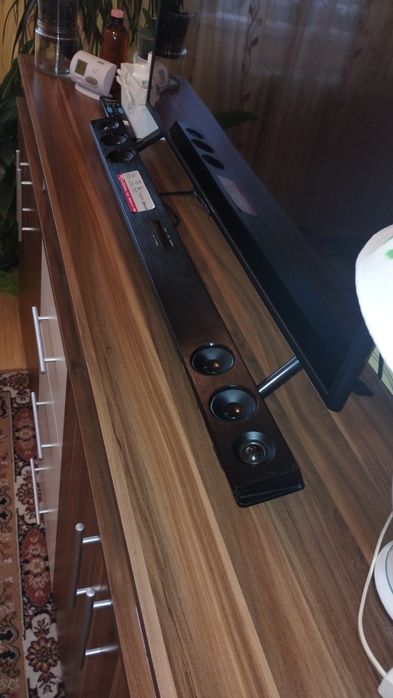 Vând soundbar Lg