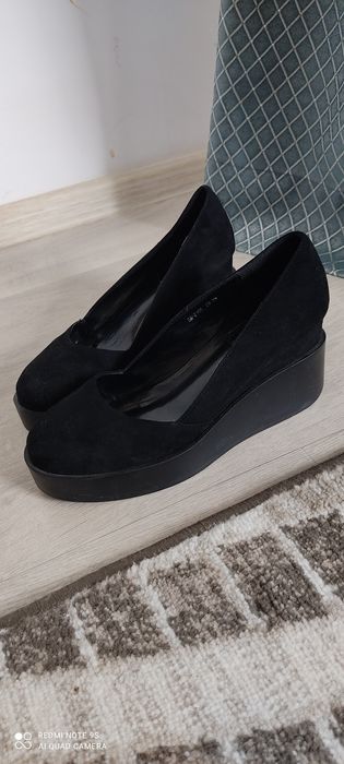 Классическая обувь