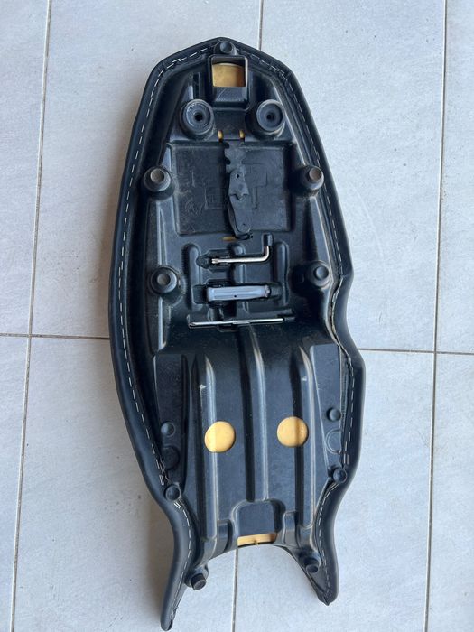 Sa, incarcator baterie, soft case BMW F800 R ST
