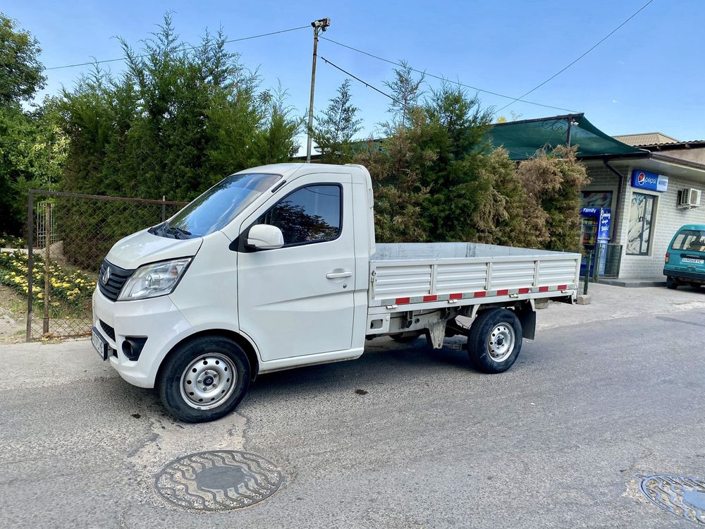 Продается Changan грузовой