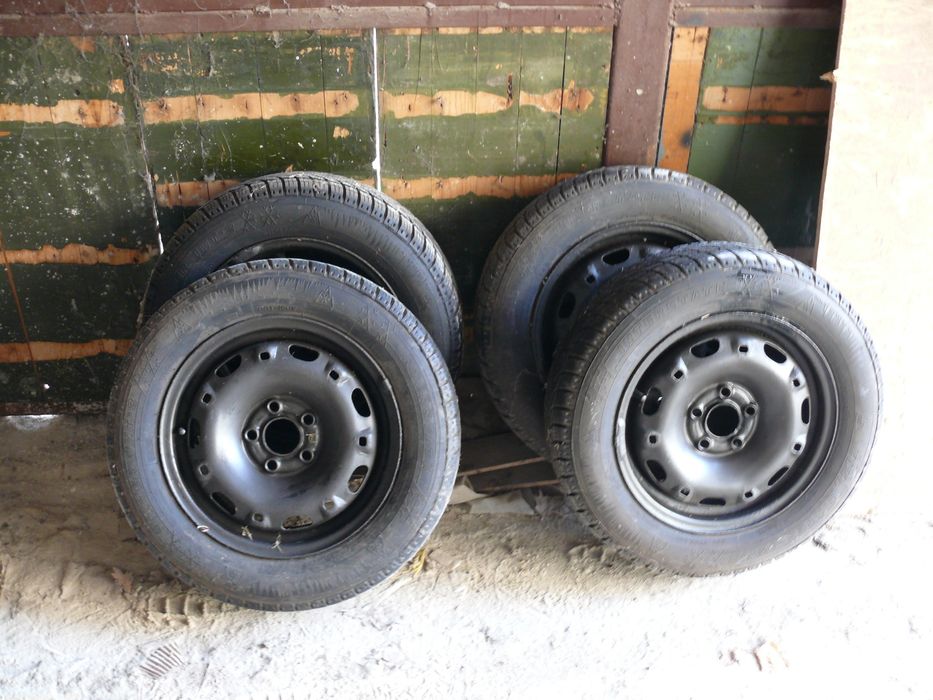 Set avelope de iarnă „Interstate” (M+S: 175/70/14).