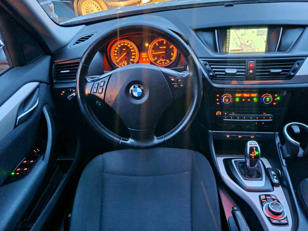 BMW X1/2015/automat/navi/carte service