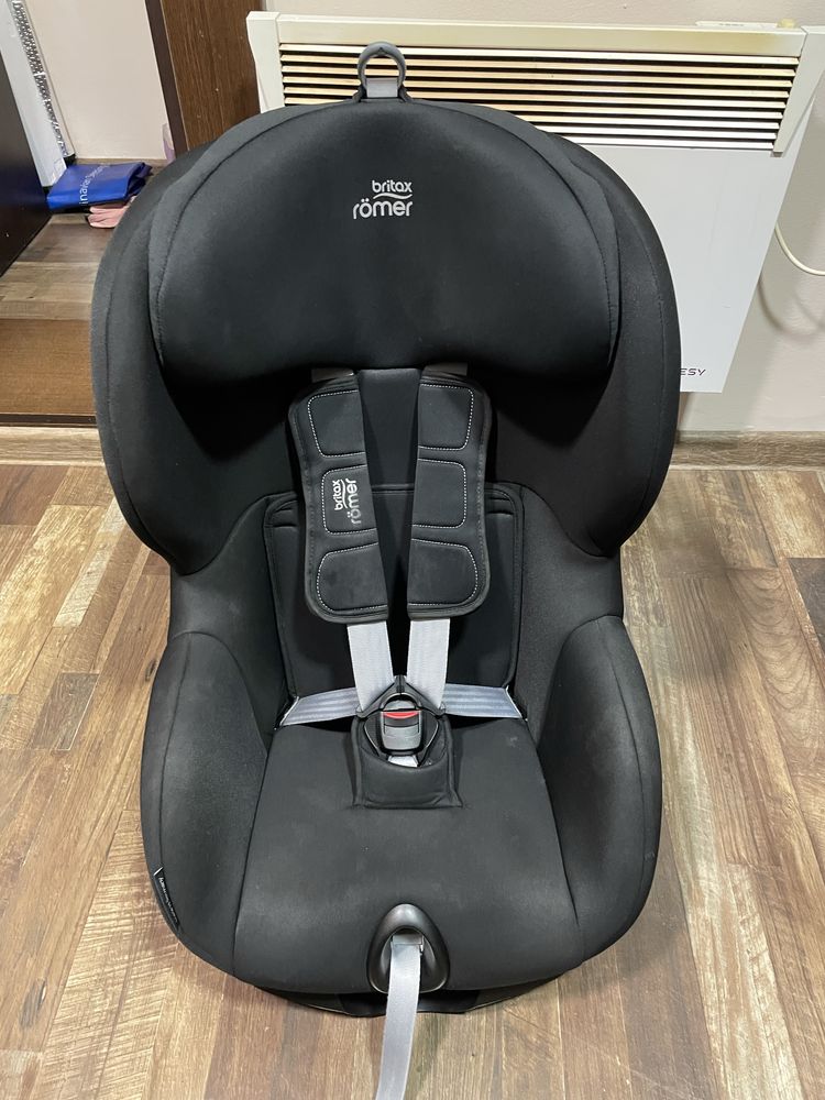 Столче за кола Britax Trifix2 i-Size