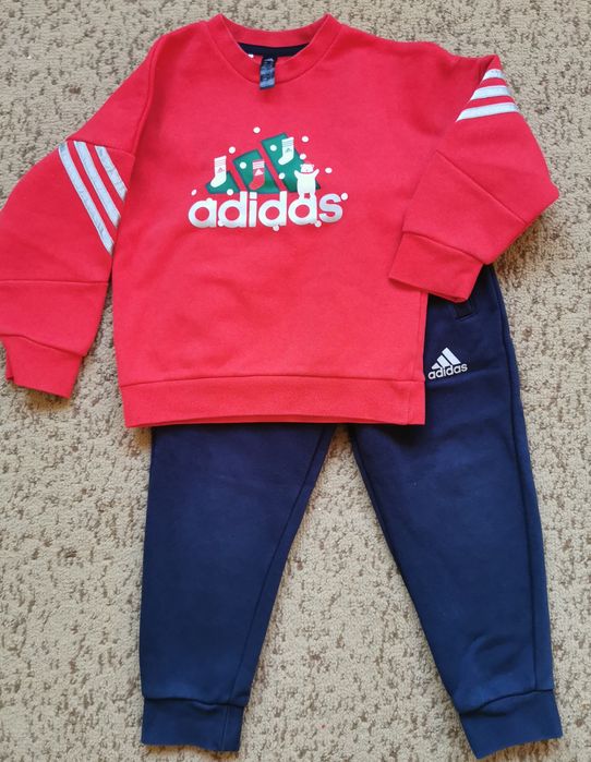 Анцуг adidas коледен
