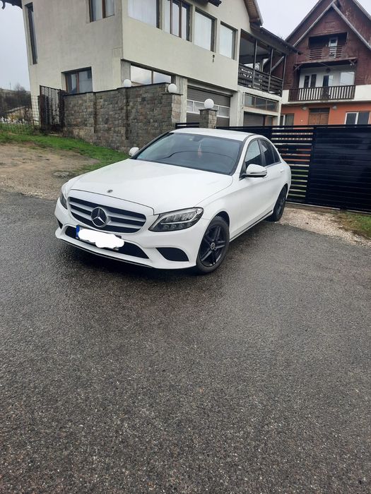 Mercedes Benz C class 2020 diesel / FULL LED