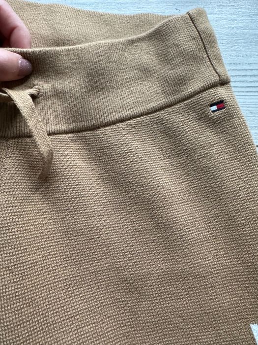 Tommy Hilfiger нов комплет