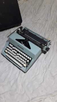 antichități mașina de scris Olympia veche