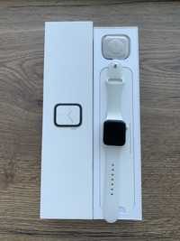 Apple watch 4 40mm идеальное состояние