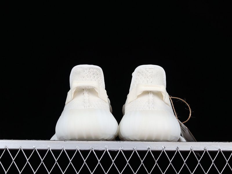 Yeezy Boost 350 V2 “White Bone” ЧИСТО НОВИ