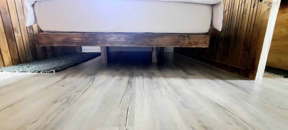 Cadru pat plutitor lemn masiv