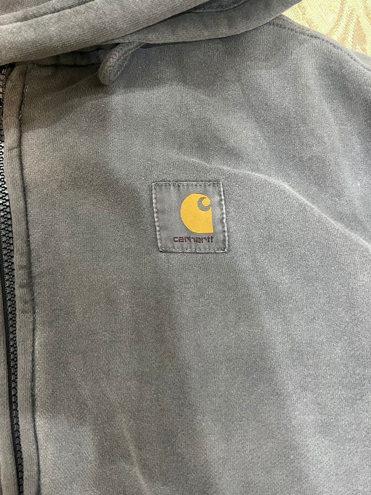 Продаю carhartt кофту