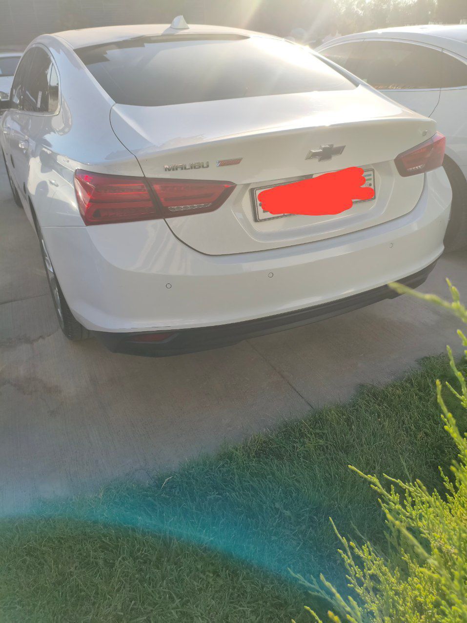 Malibu 2 2 Turbo premer qilingan tashqi tomoni