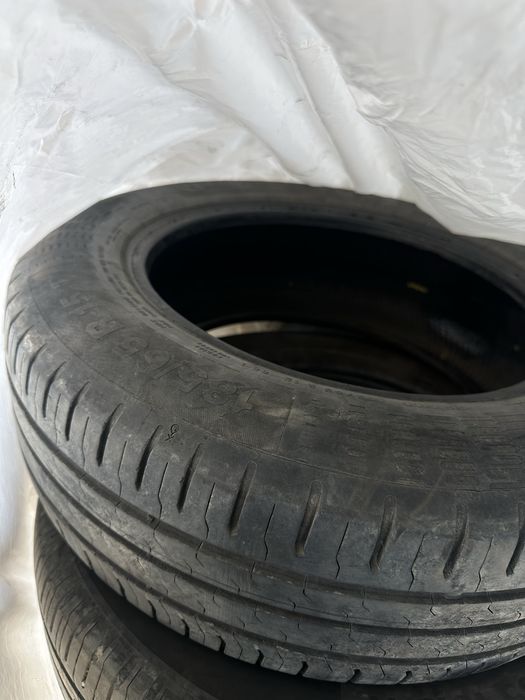 Vand 4 cauciucuri vara pret per bucata