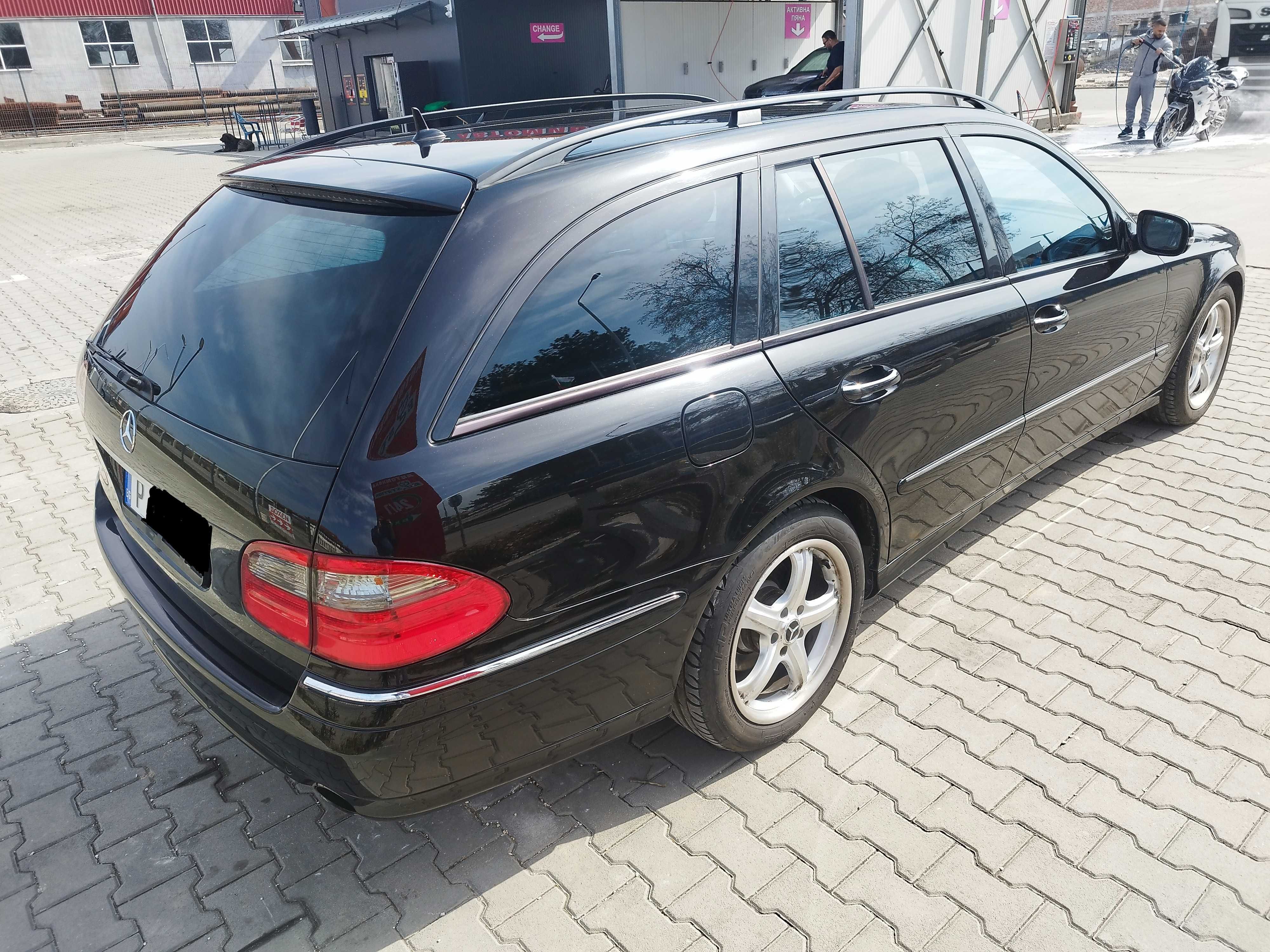 Mercedes benz w211