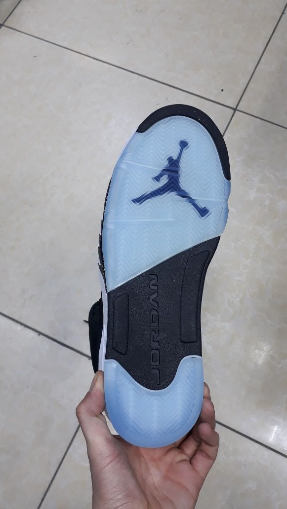 Nike Air Jordan 5 Retro OG "Oreo Black & Frost