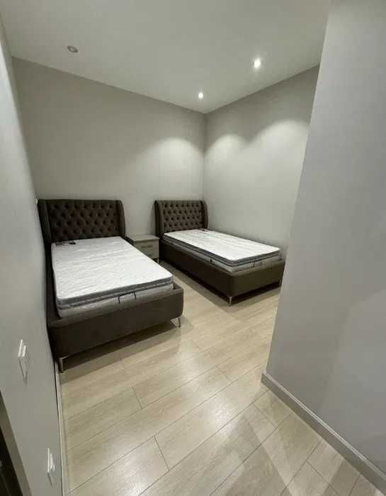 Срочно Сдаю Новую 3-комн. Квартиру! метро Дустлик! для Семейным! Зуба*