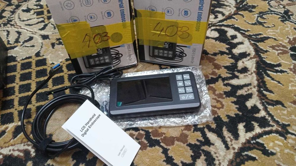 Endoscop video cu ecran LCD și slot card pentru salvare imagini