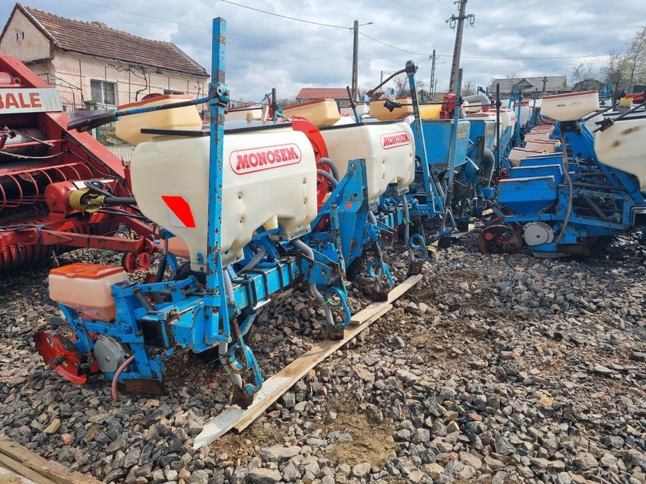 Semanatoare Porumb Monosem PNU 4 Sire