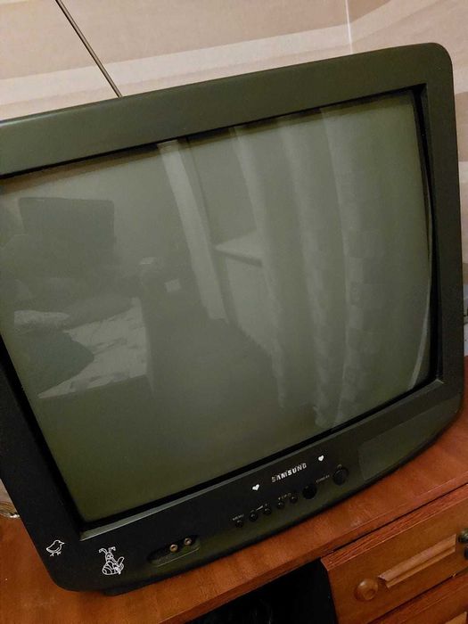 Телевизор SAMSUNG, рабочий!