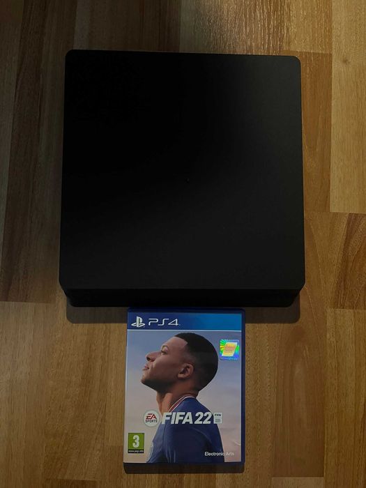 PS 4 cu 1 controller si 3 jocuri originale