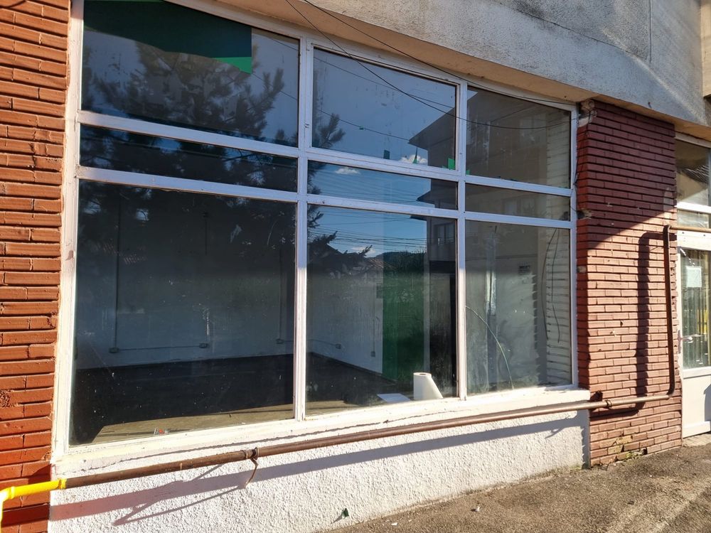 Spatiu Comercial de Inchiriat, Poiana Campina Centru, parter blocuri