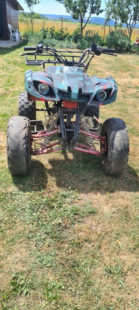 Vând ATV Hammer 150