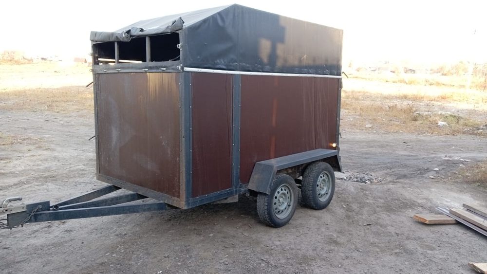 Продам почти новую коневозку