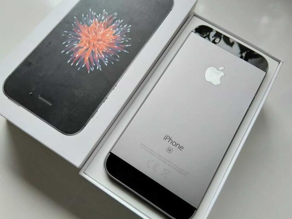iPhone SE 64GB nostalgia