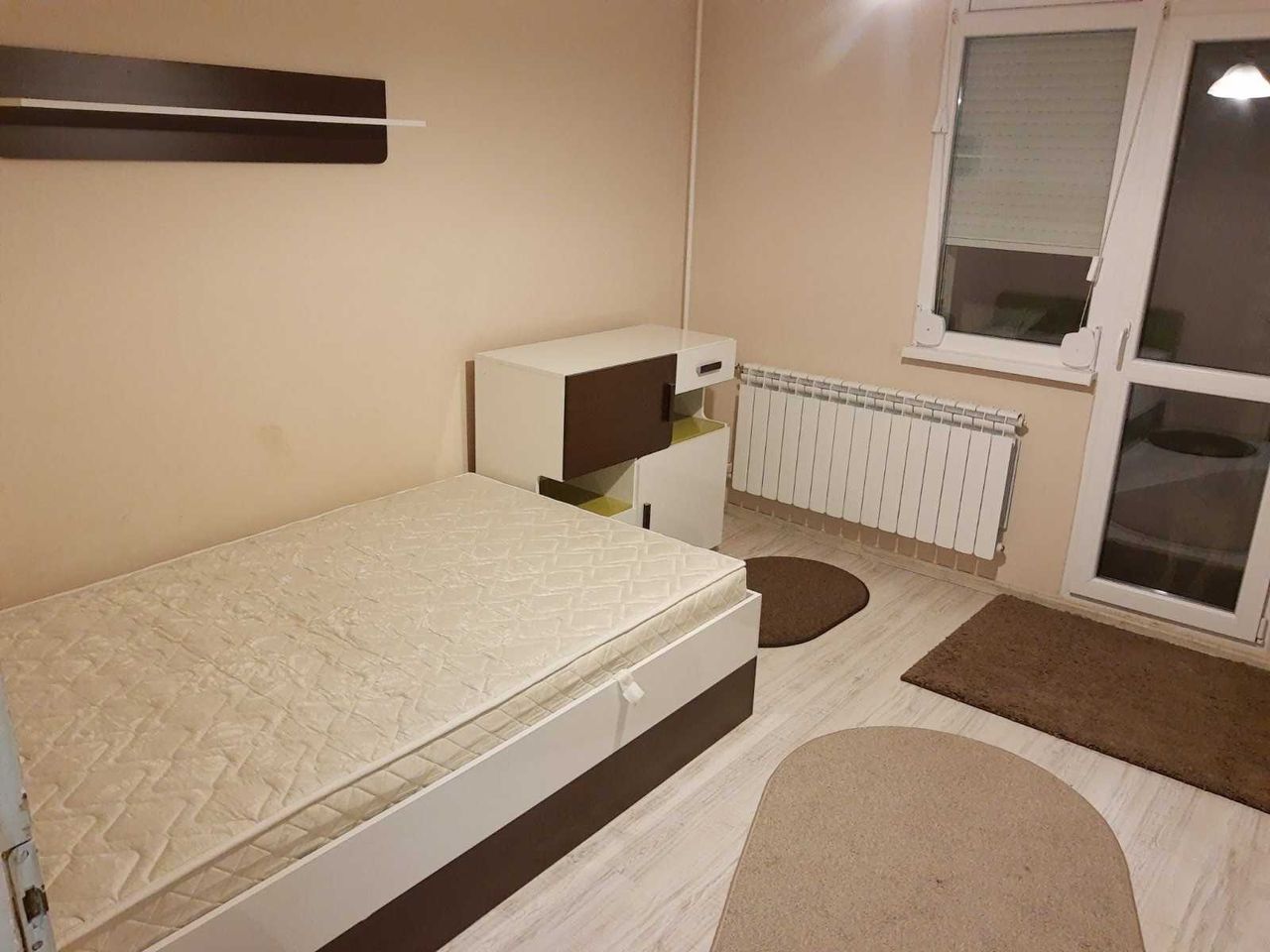Дава се под наем  в Бургас, Изгрев - 35 кв.м за 150 € - Снимка #2