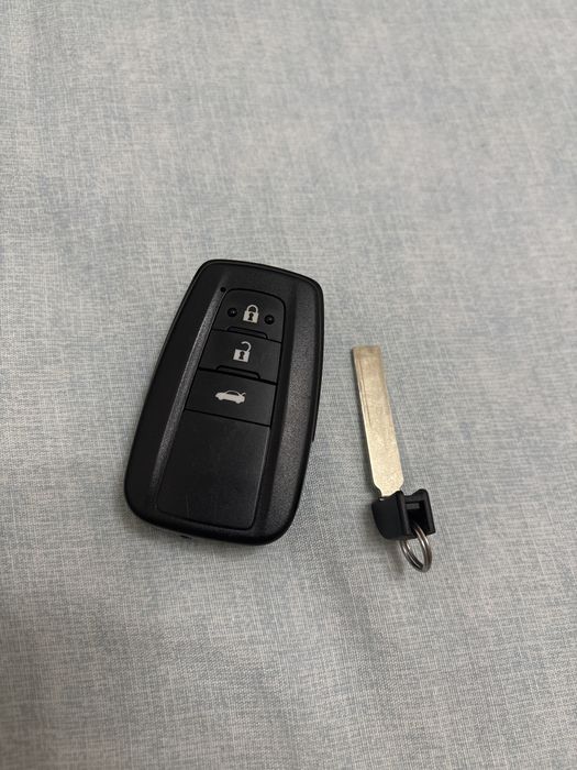 ключ от камри 75