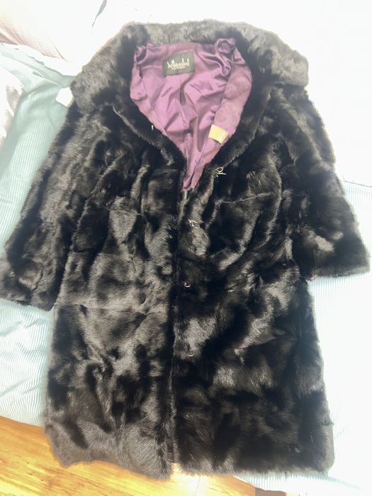 шуба зимняя,срочная продажа