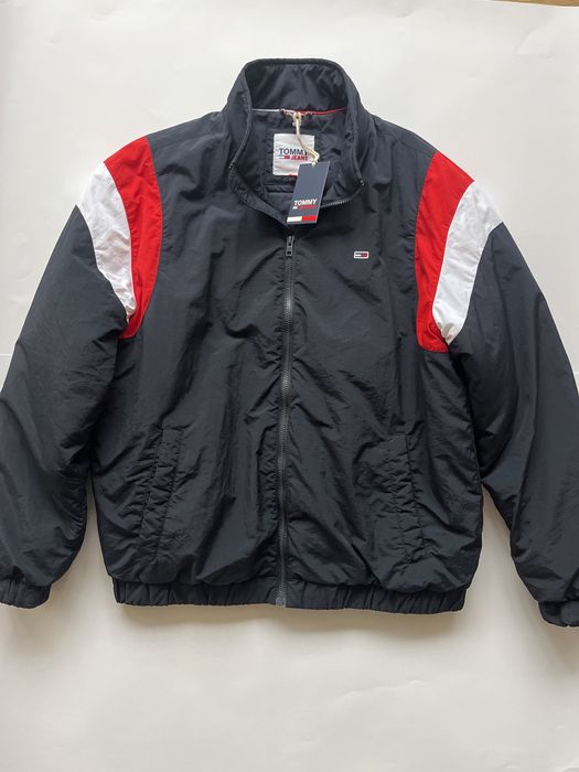 Tommy Hilfiger :Ново преходно яке -  Essential Jacket Л / Оригинал