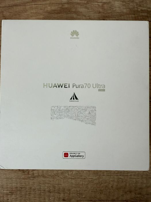 Huawei pura 70 ultra ca nou arata 10 din 10