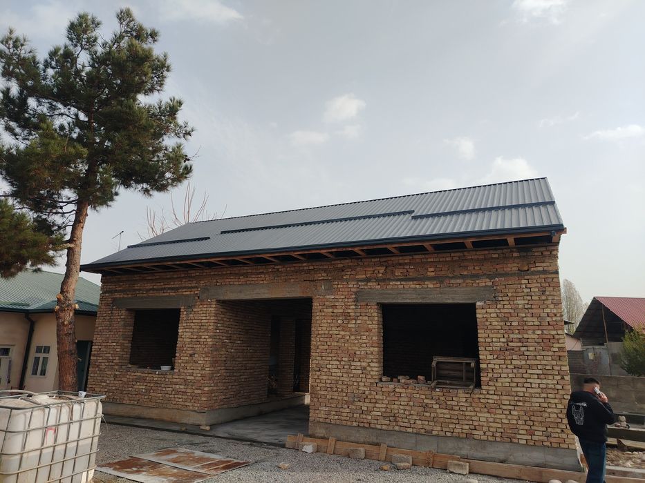 Участка сотилади 1.3 сотх 2 сотх  рохат пост 2 км янги тошкент худудид