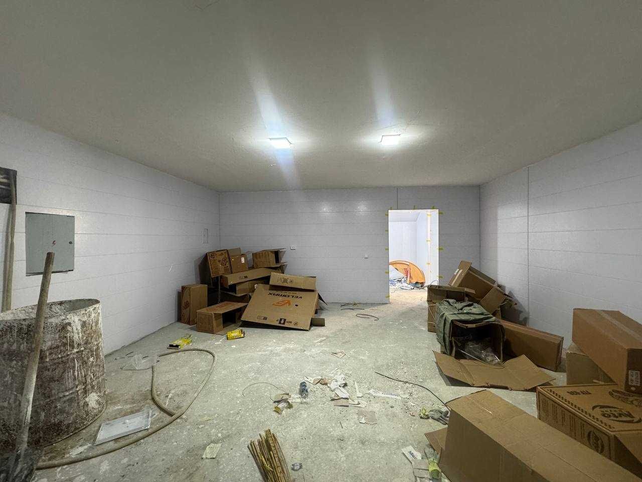 Magazin 35m2+40m2 podval 1-qavat.5 qavtali