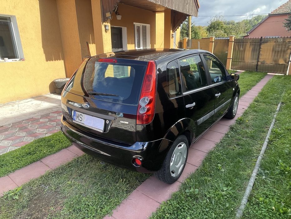 Ford Fiesta 1.4 Tdci Inmatriculata RO Consum f mic