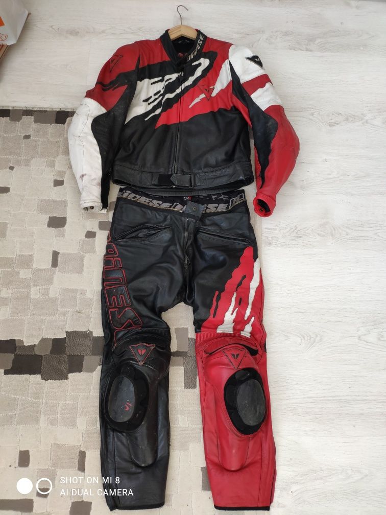 Екип Дайнезе Dainese кожен