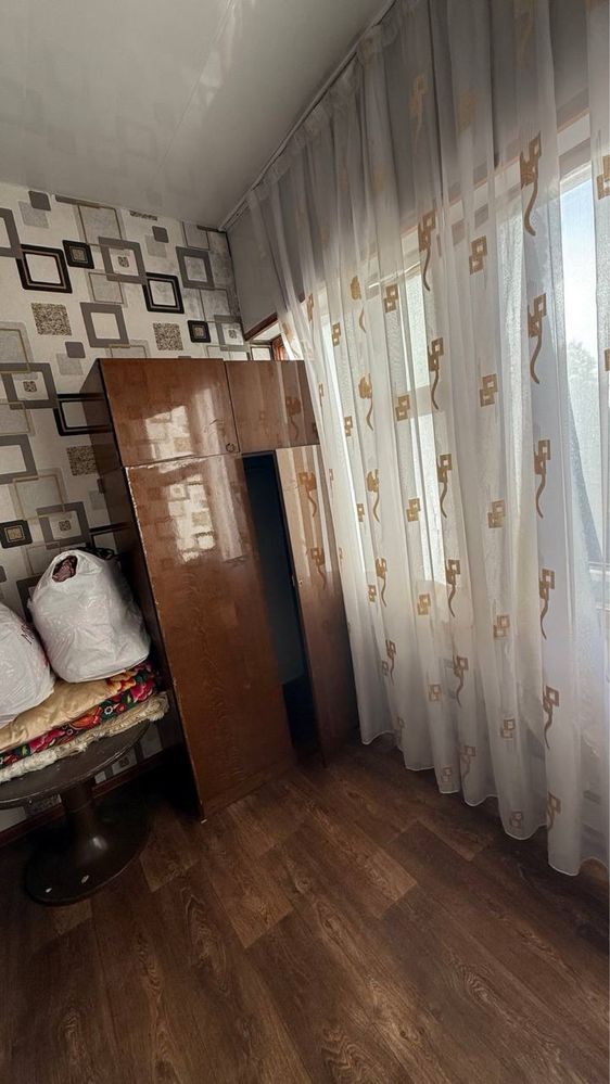 Продается квартира чиланзар-26 квартал 1-комнатная 42м2