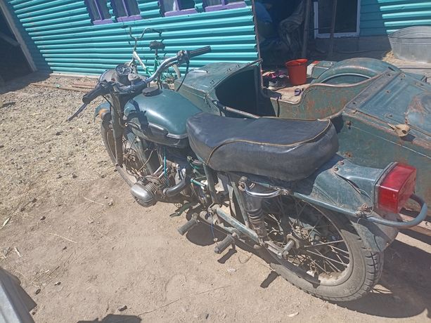 Продаю мотоцикл Урал