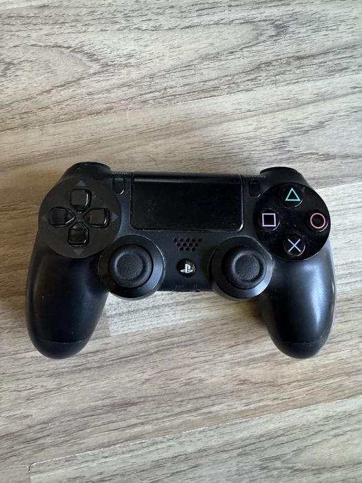 Контролер за ps4. Dualshock 4, оригинален, на части